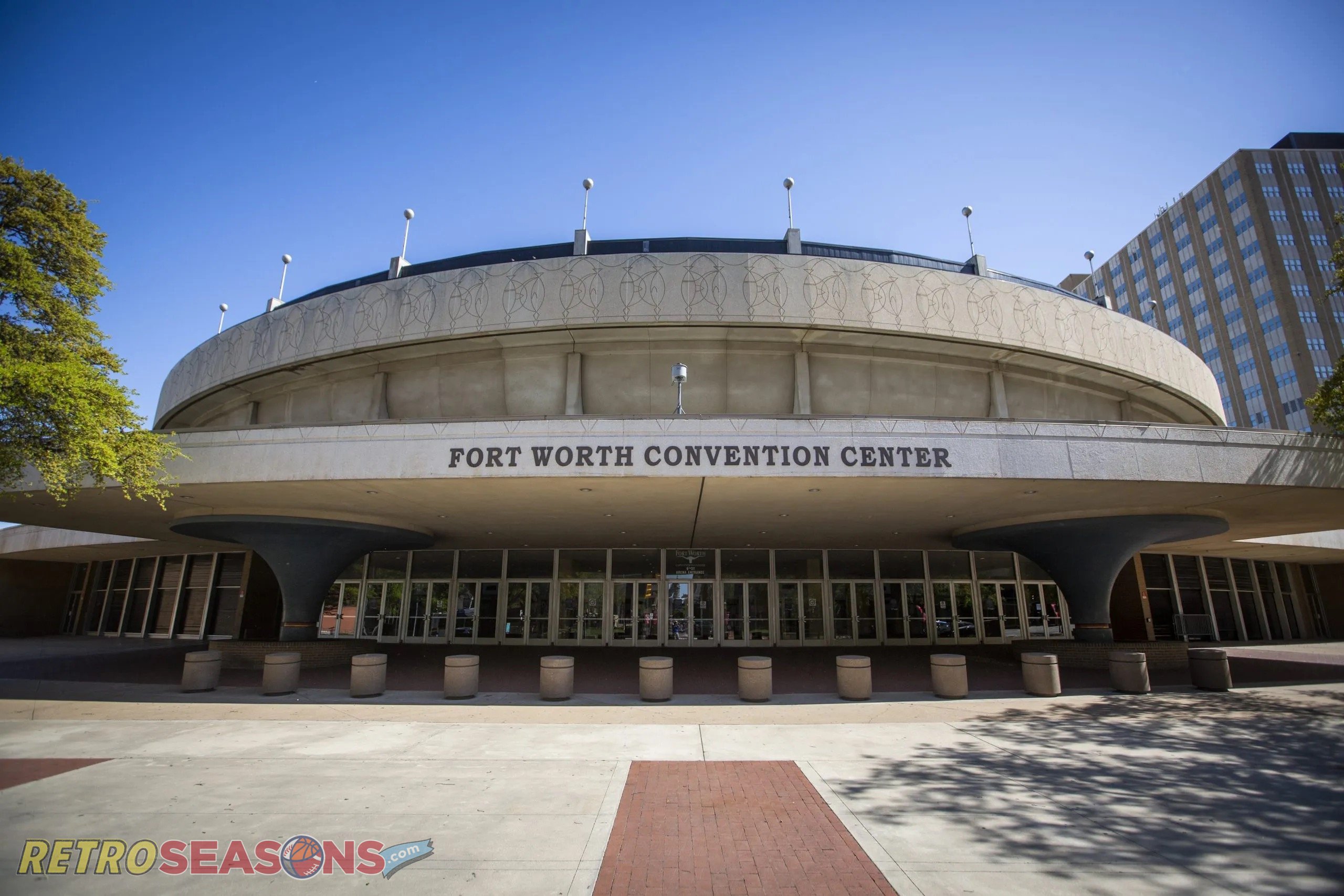 Tarrant County Convention Center - Forth Worth - RetroSeasons.com